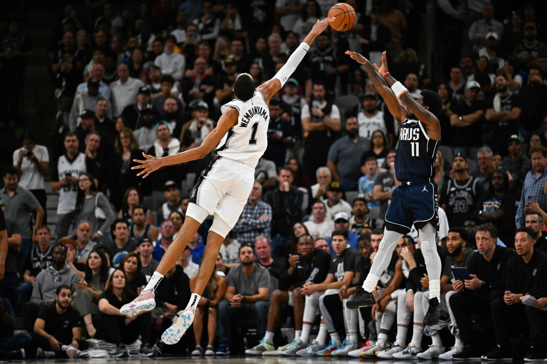 Os 21 pontos de Anthony Edwards não salvaram Minnesota da derrota contra San Antonio